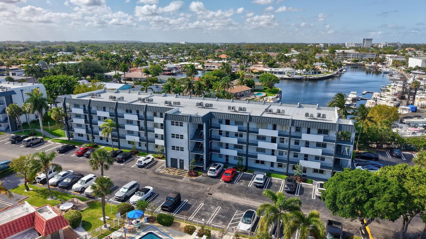 777 S Federal Highway O-201