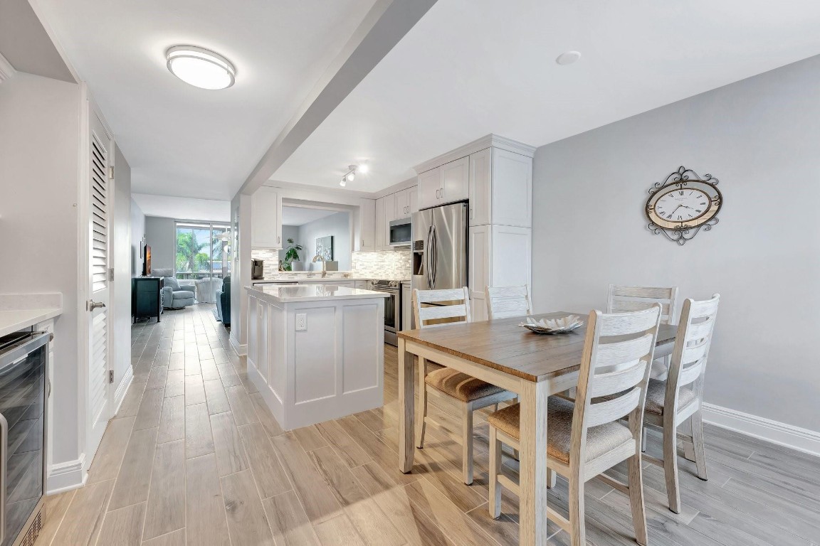 777 S Federal Highway O-201