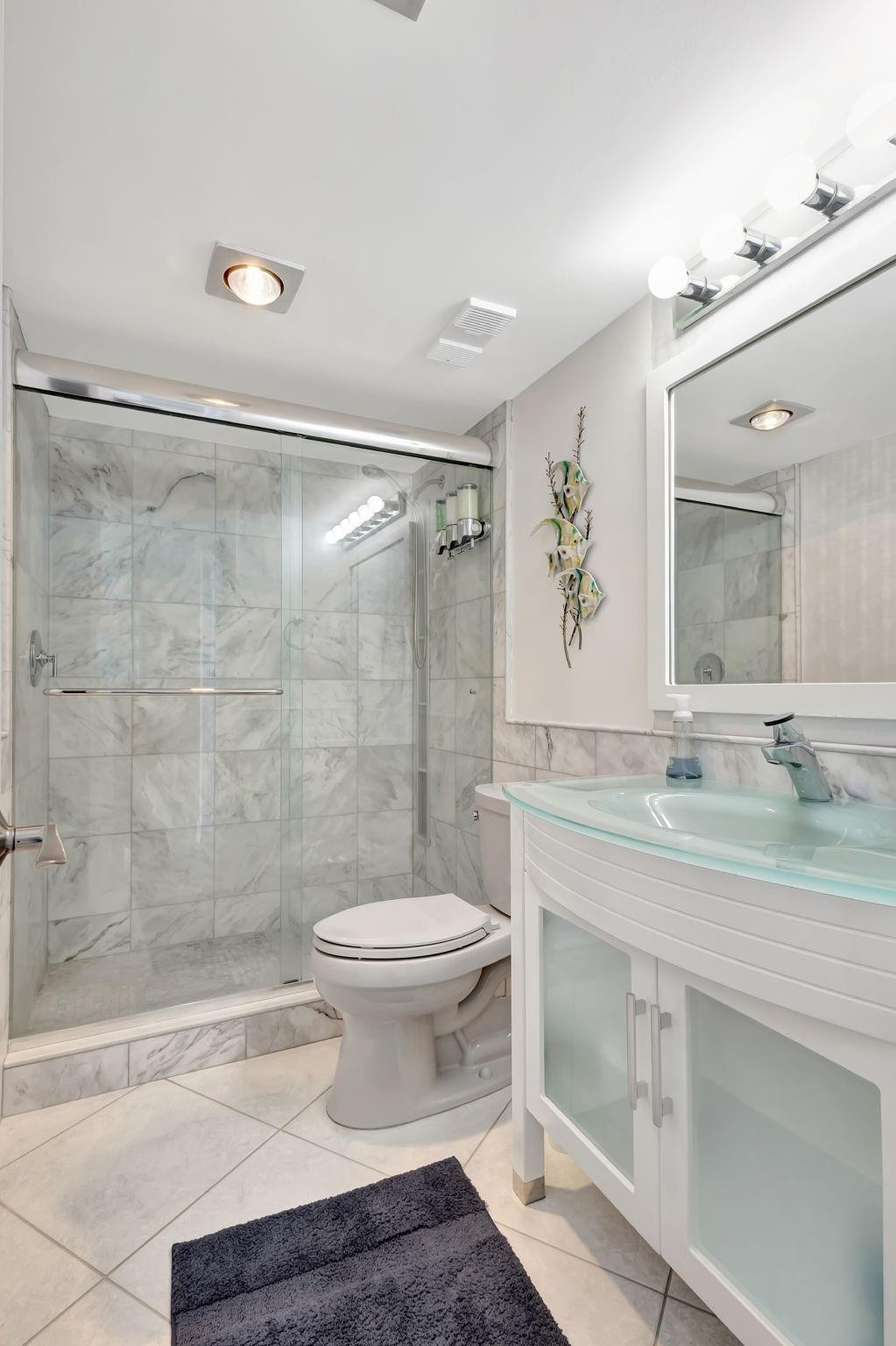300 Ocean Trail Way 907