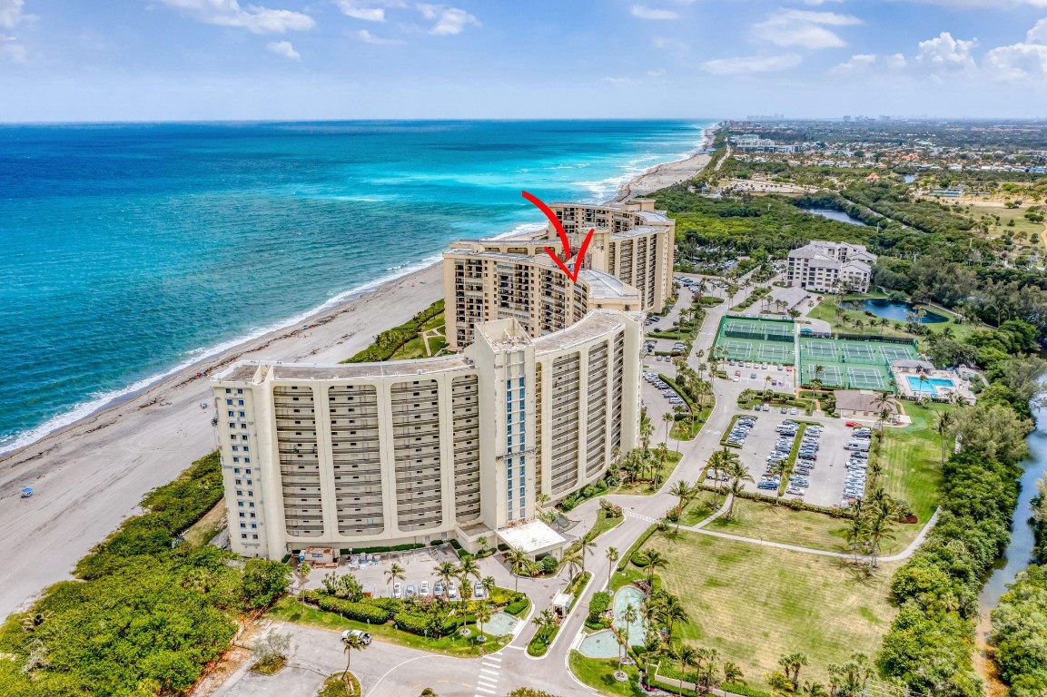 300 Ocean Trail Way 907
