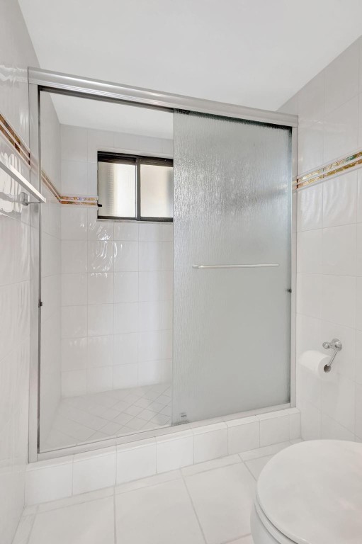 300 Ocean Trail Way 907