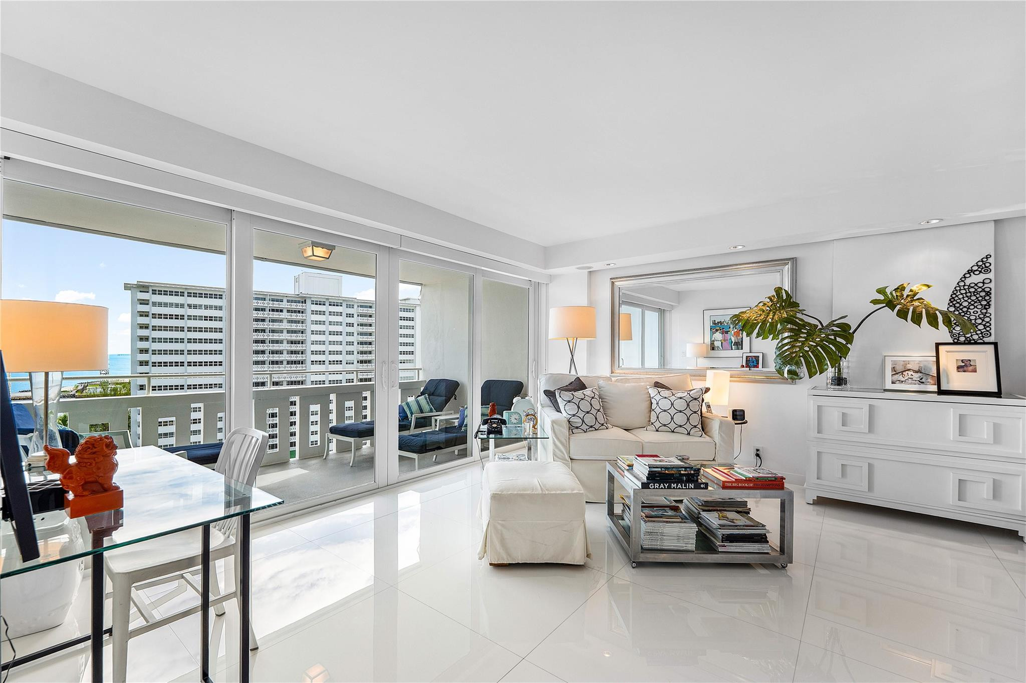 2000 S Ocean Dr 1209