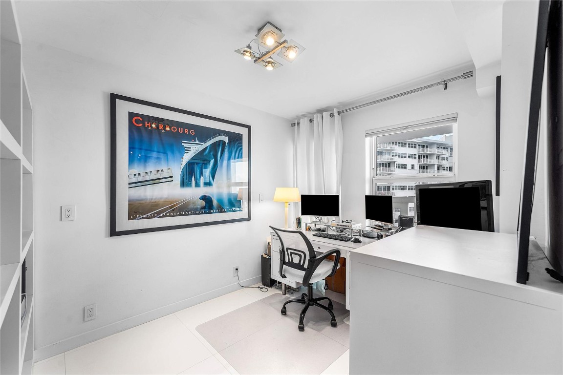 2000 S Ocean Dr 1209