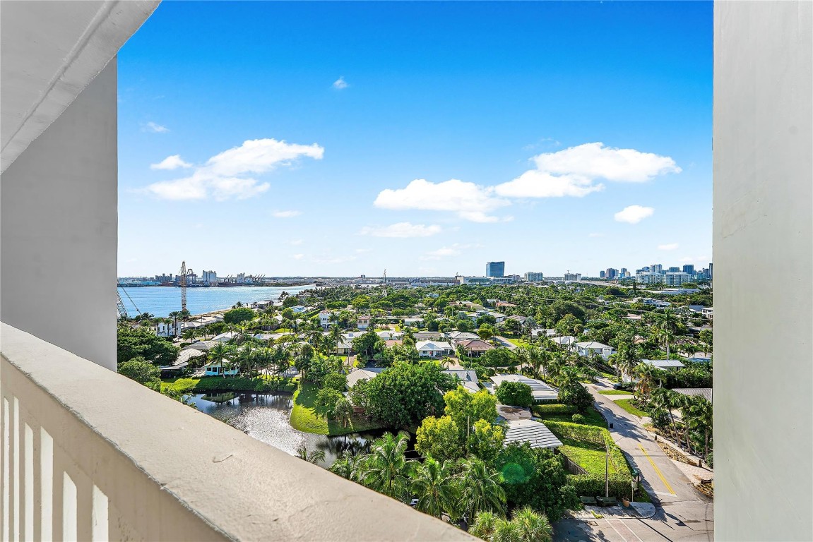 2000 S Ocean Dr 1209