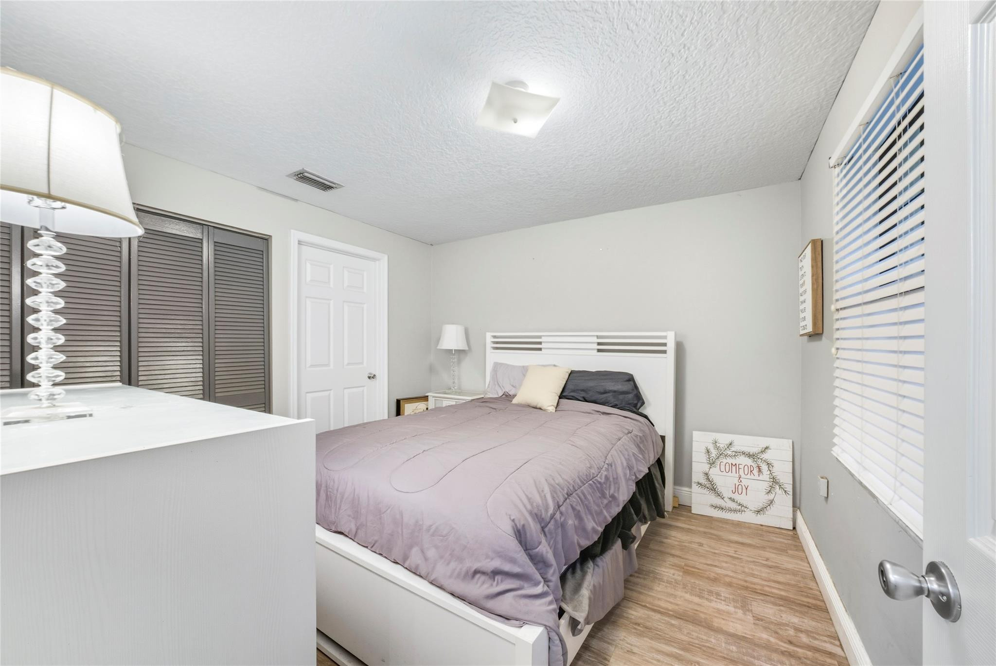 214 City View Dr