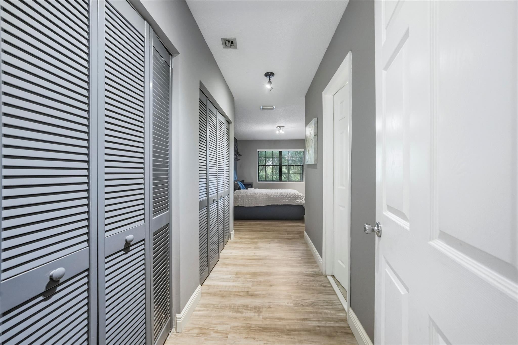 214 City View Dr