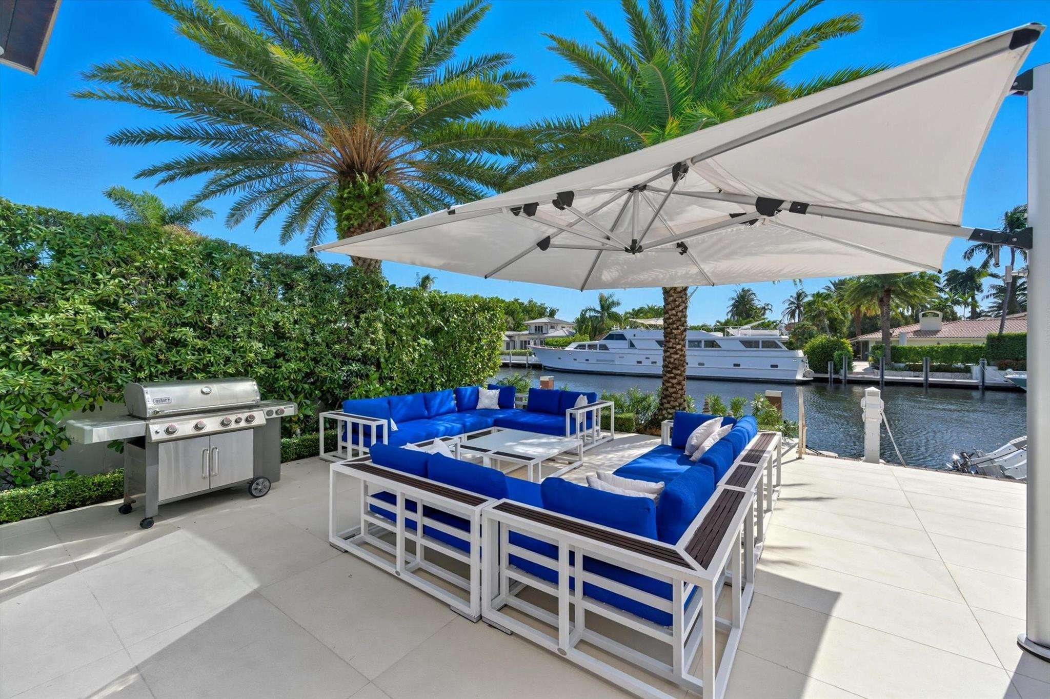 14 N Isla Bahia Dr