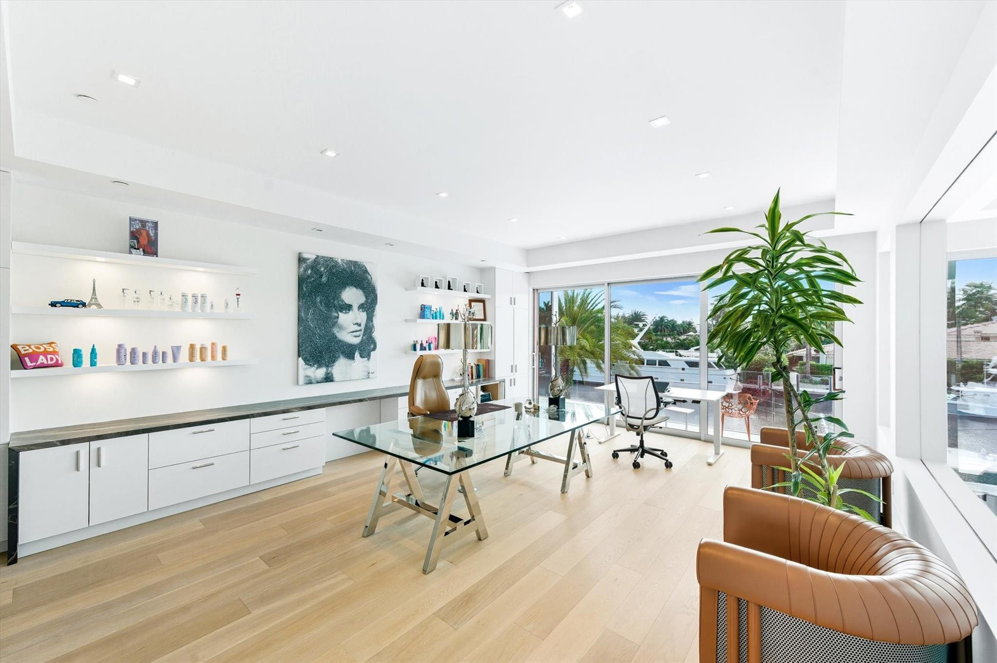 14 N Isla Bahia Dr