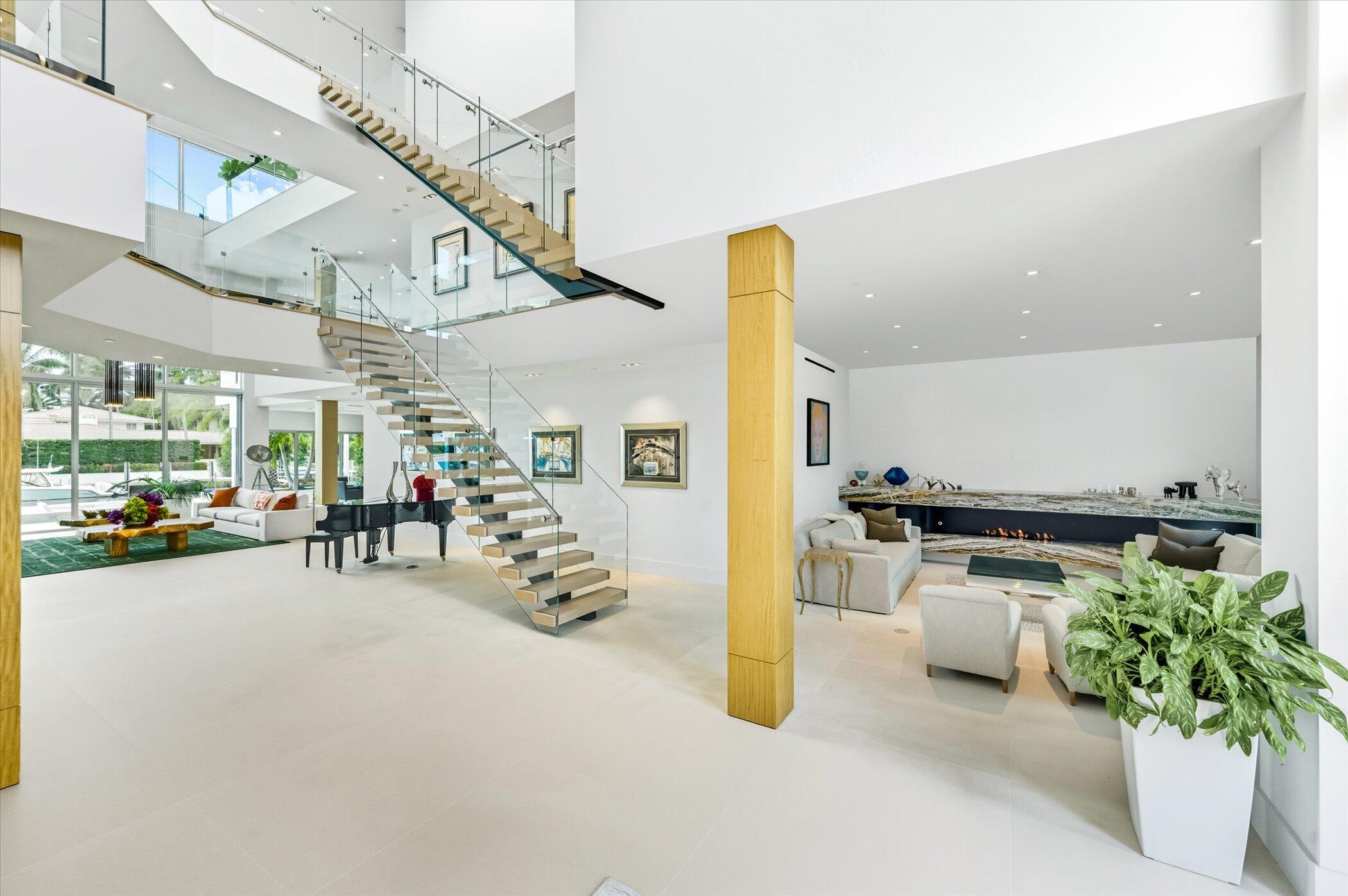 14 N Isla Bahia Dr