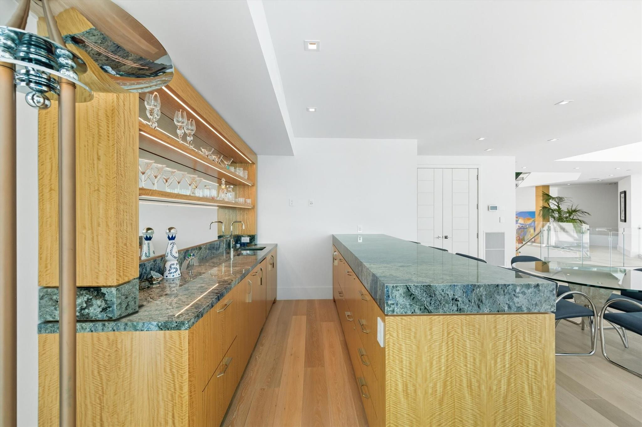 14 N Isla Bahia Dr
