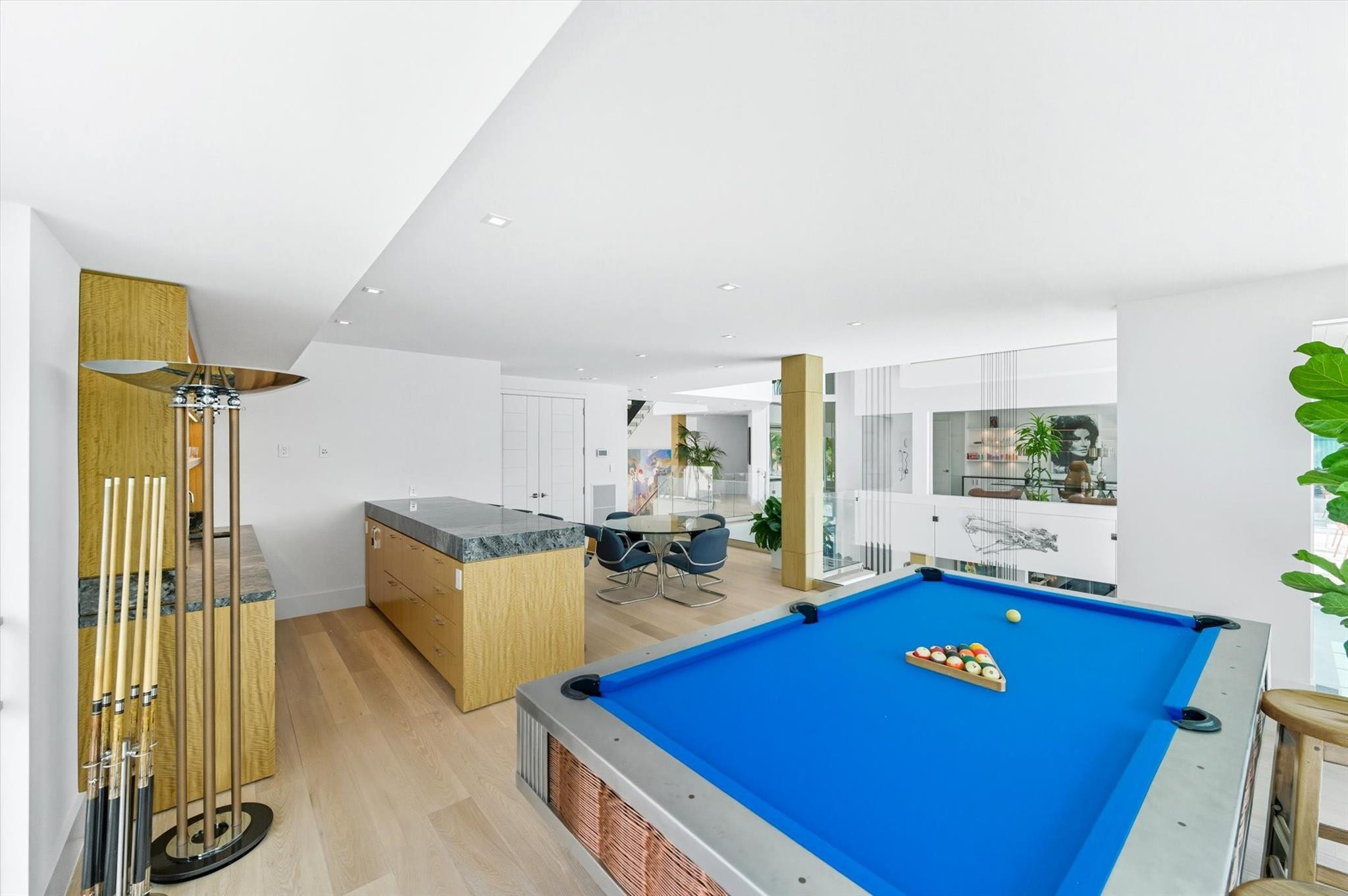14 N Isla Bahia Dr