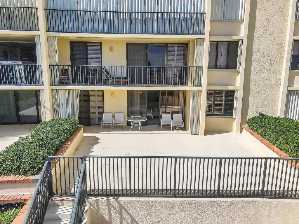 400 Ocean Trail Way 109