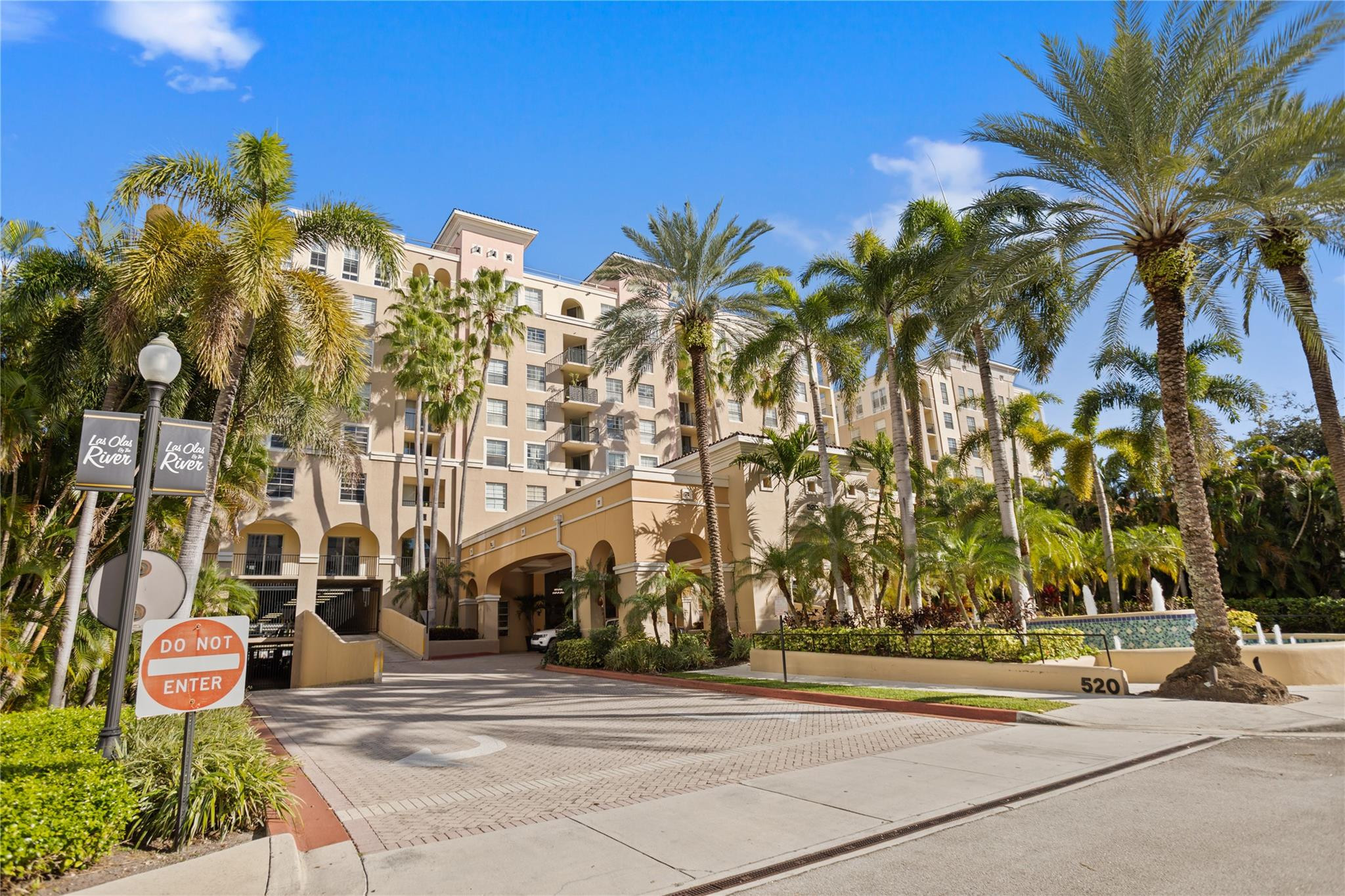 520 SE 5th Avenue 1602