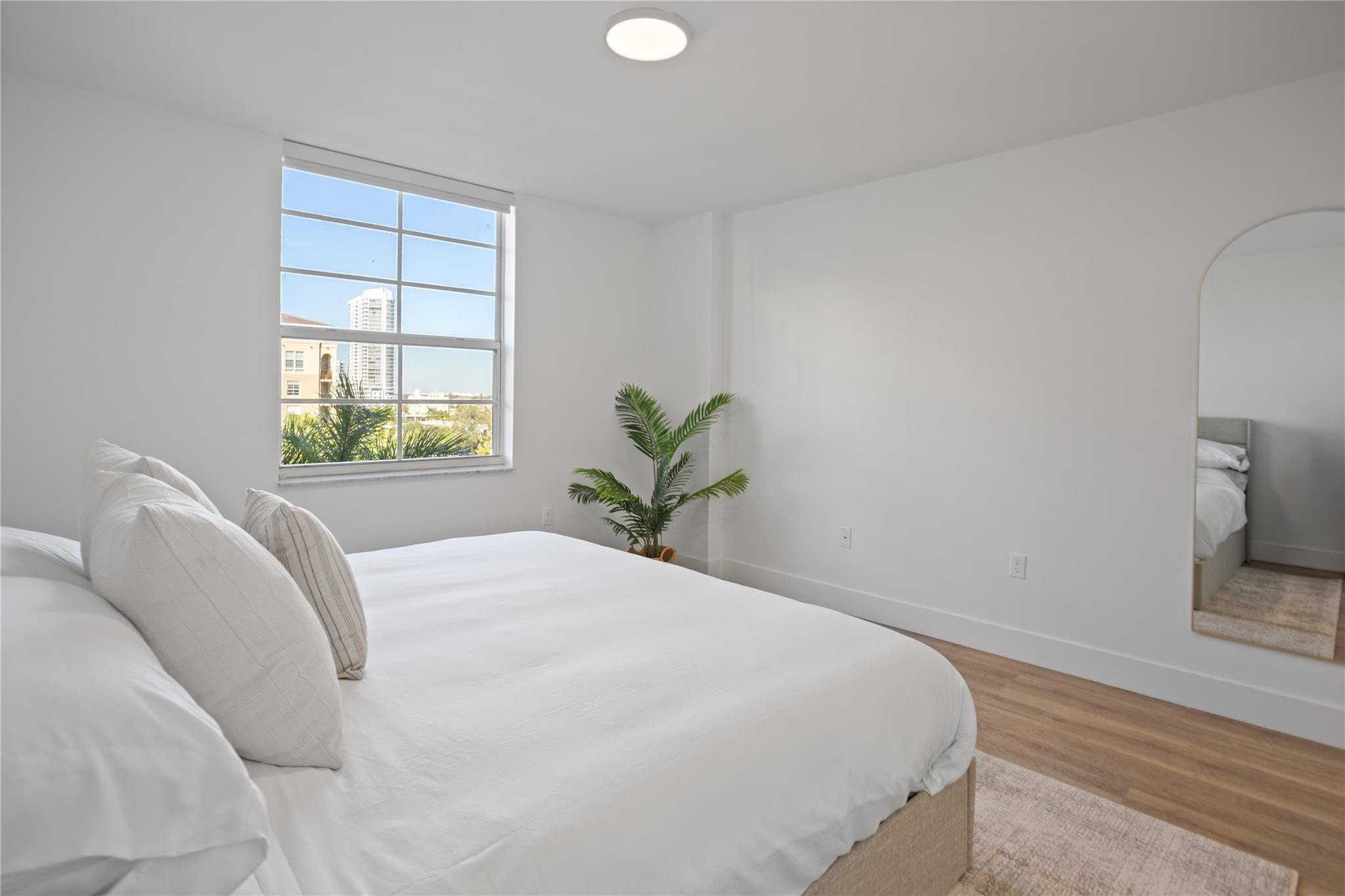 520 SE 5th Avenue 1602