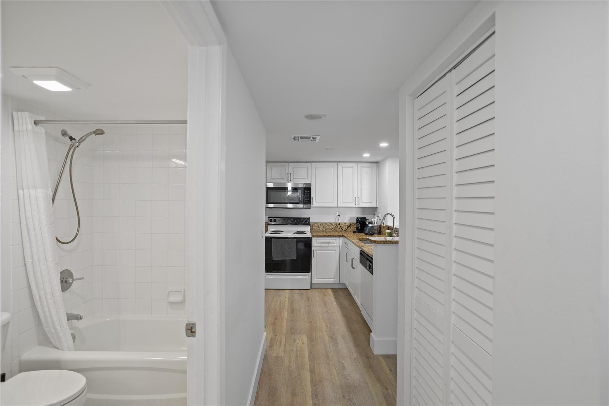 520 SE 5th Avenue 1602