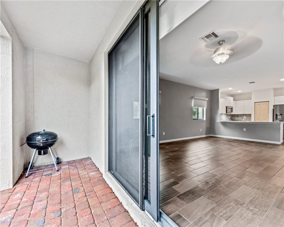 4230 N Dixie Highway 113