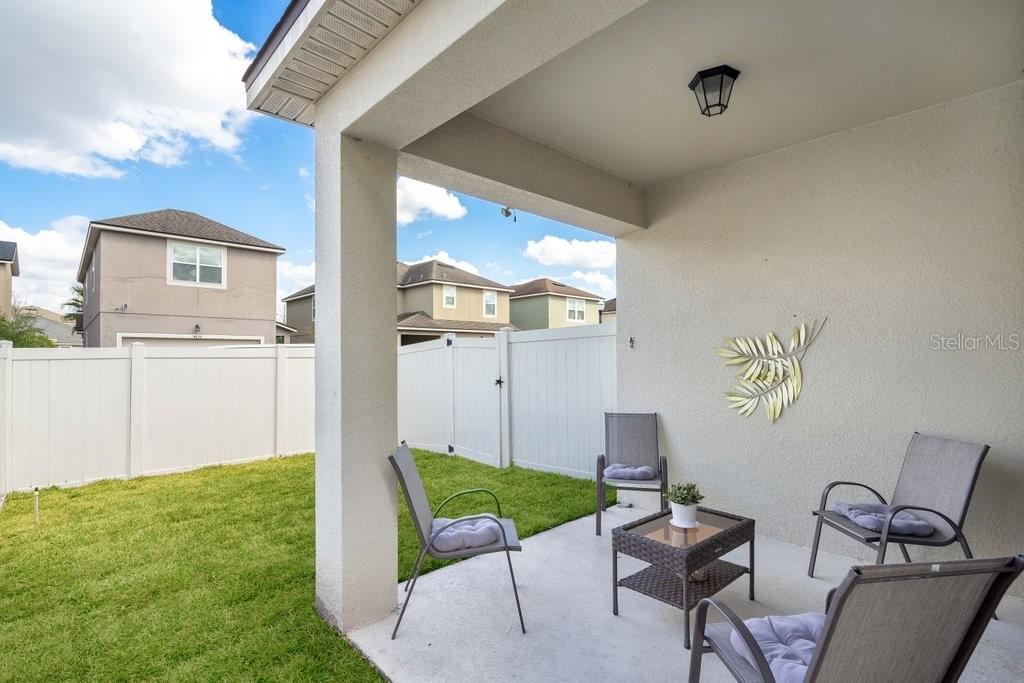 4688 SILVER BIRCH WAY