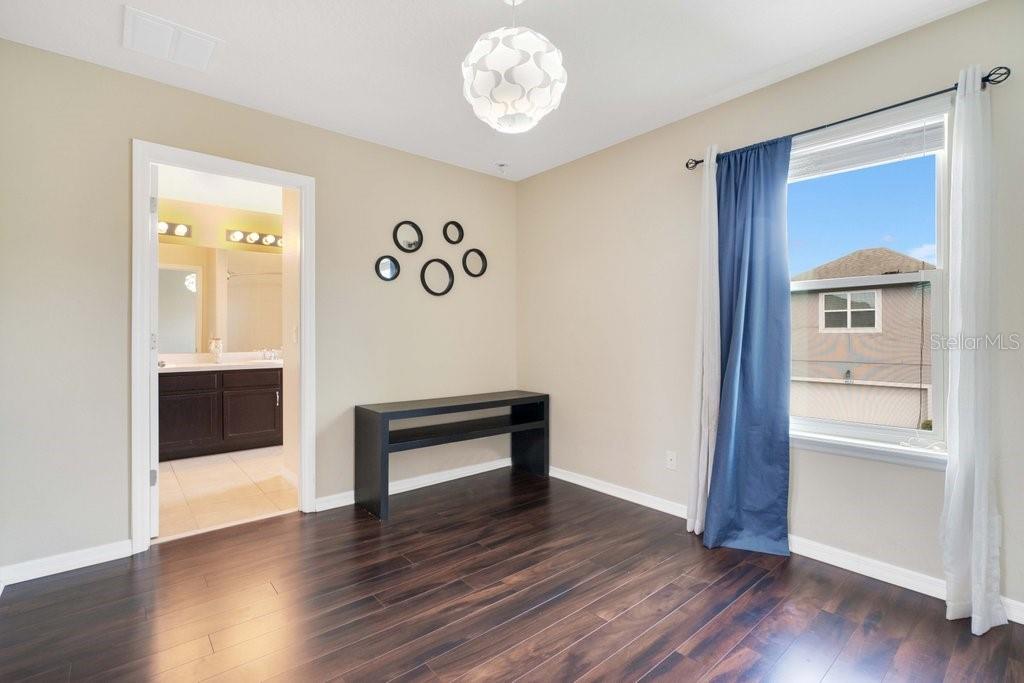 4688 SILVER BIRCH WAY