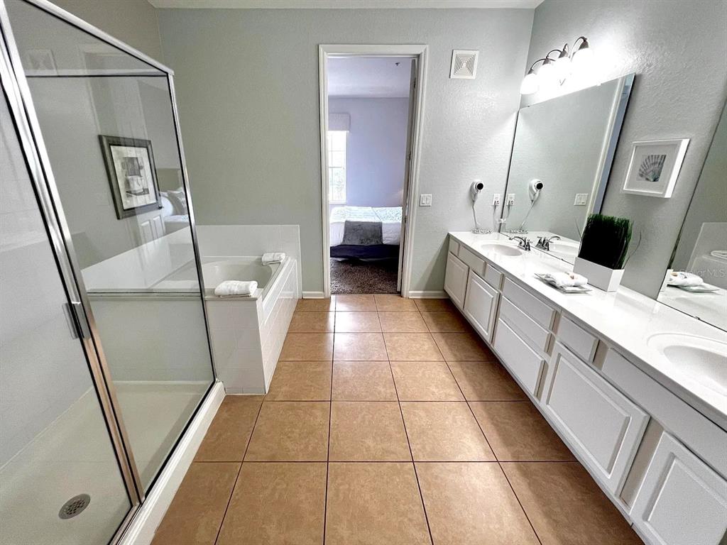 5024 SHOREWAY LOOP Unit: 20706