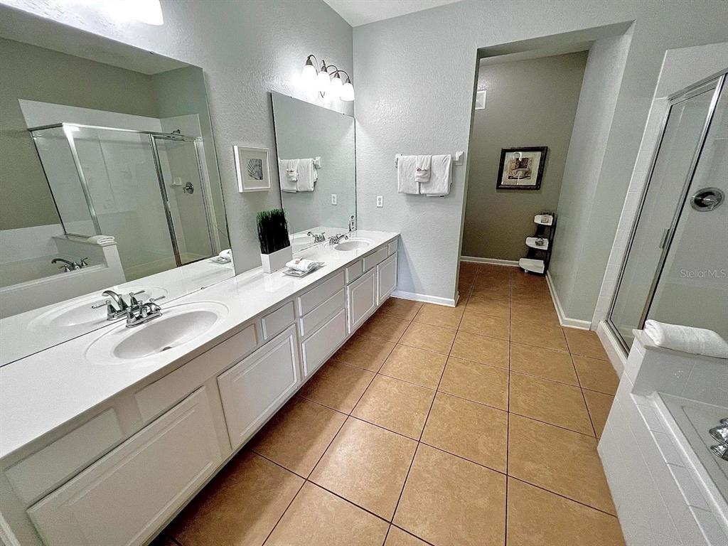 5024 SHOREWAY LOOP Unit: 20706