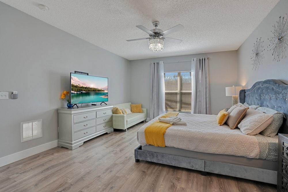 174 HIDEAWAY BEACH LN