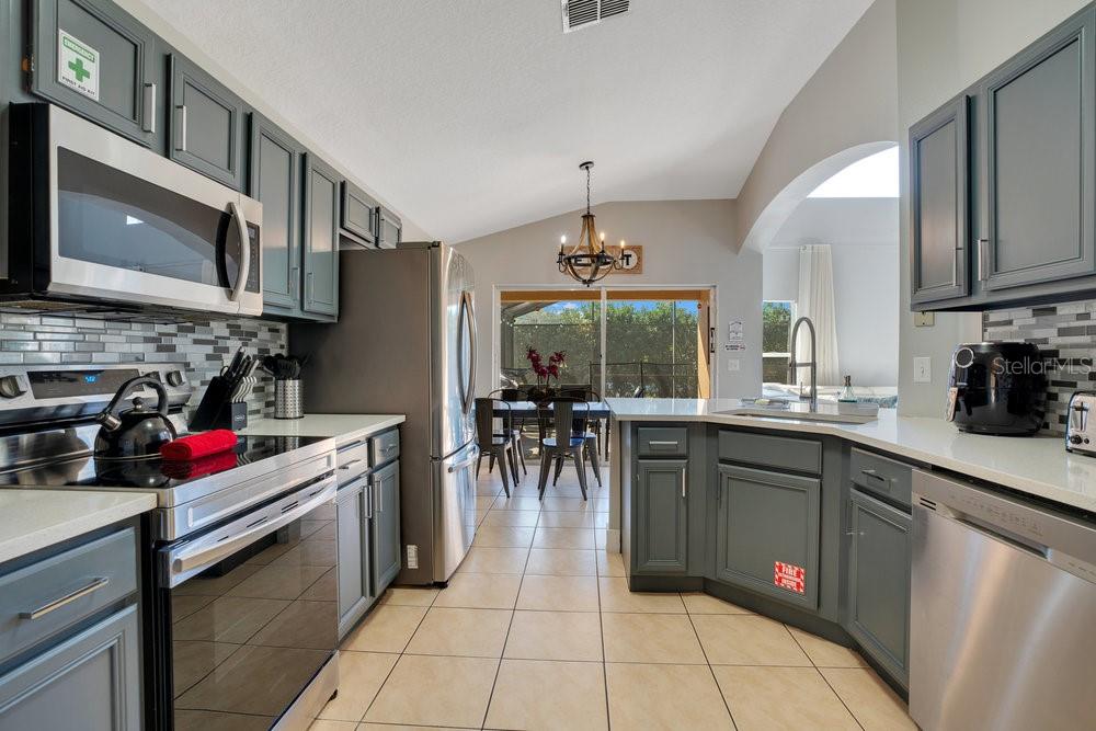 174 HIDEAWAY BEACH LN