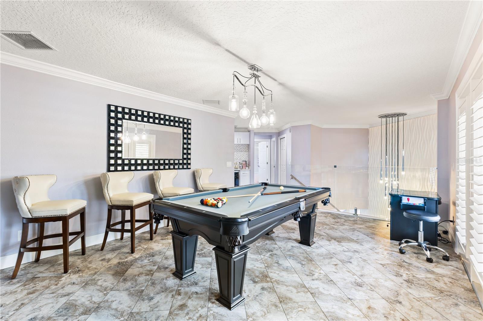 1450 BELFIORE WAY
