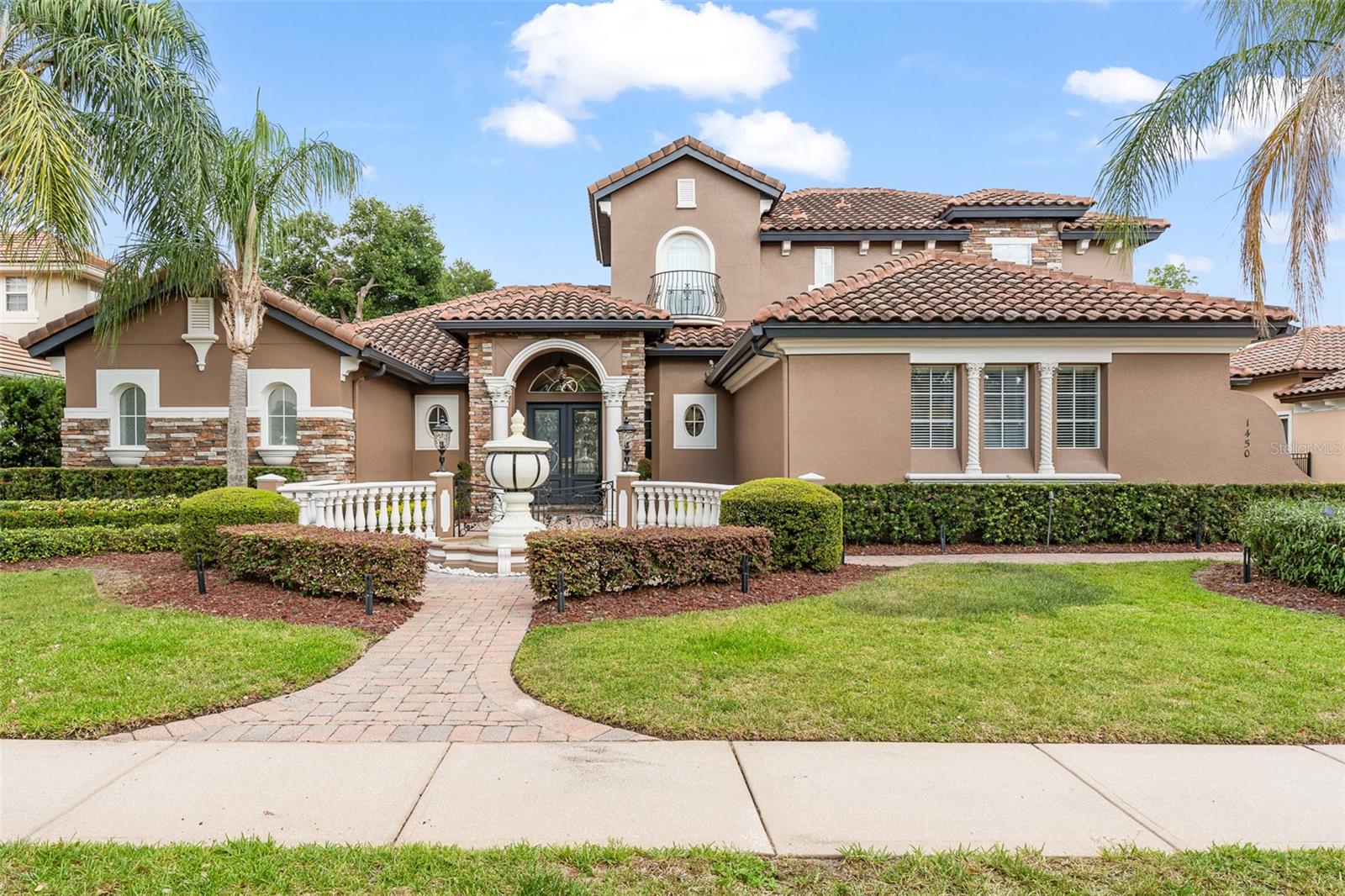 1450 BELFIORE WAY