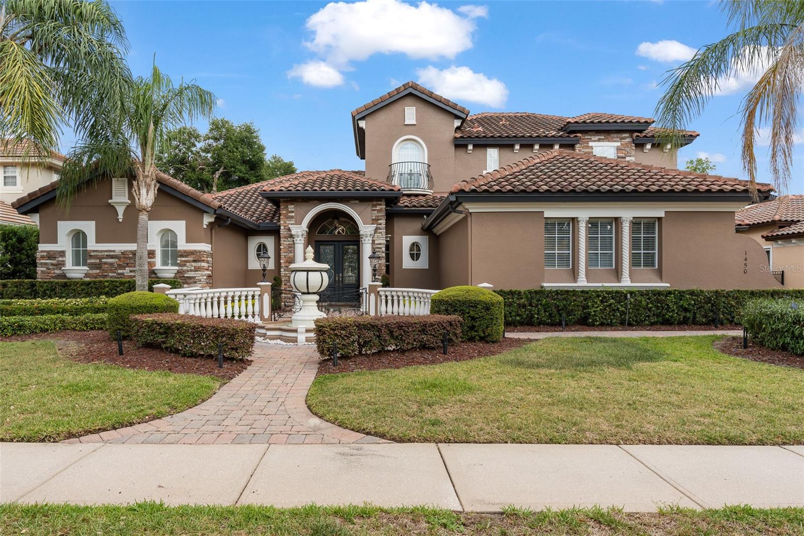 1450 BELFIORE WAY