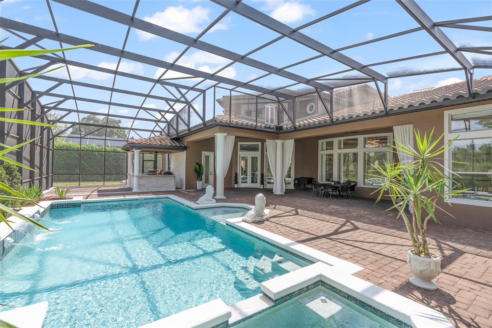 1450 BELFIORE WAY