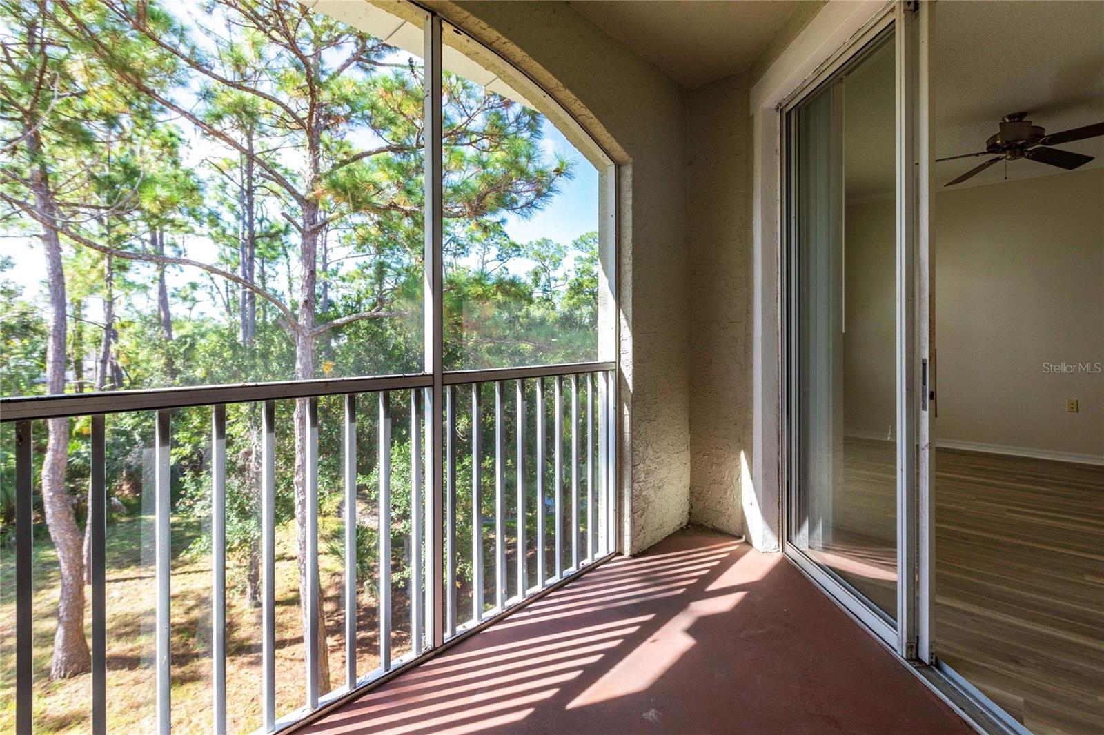 5600 BENTGRASS DR #8-302