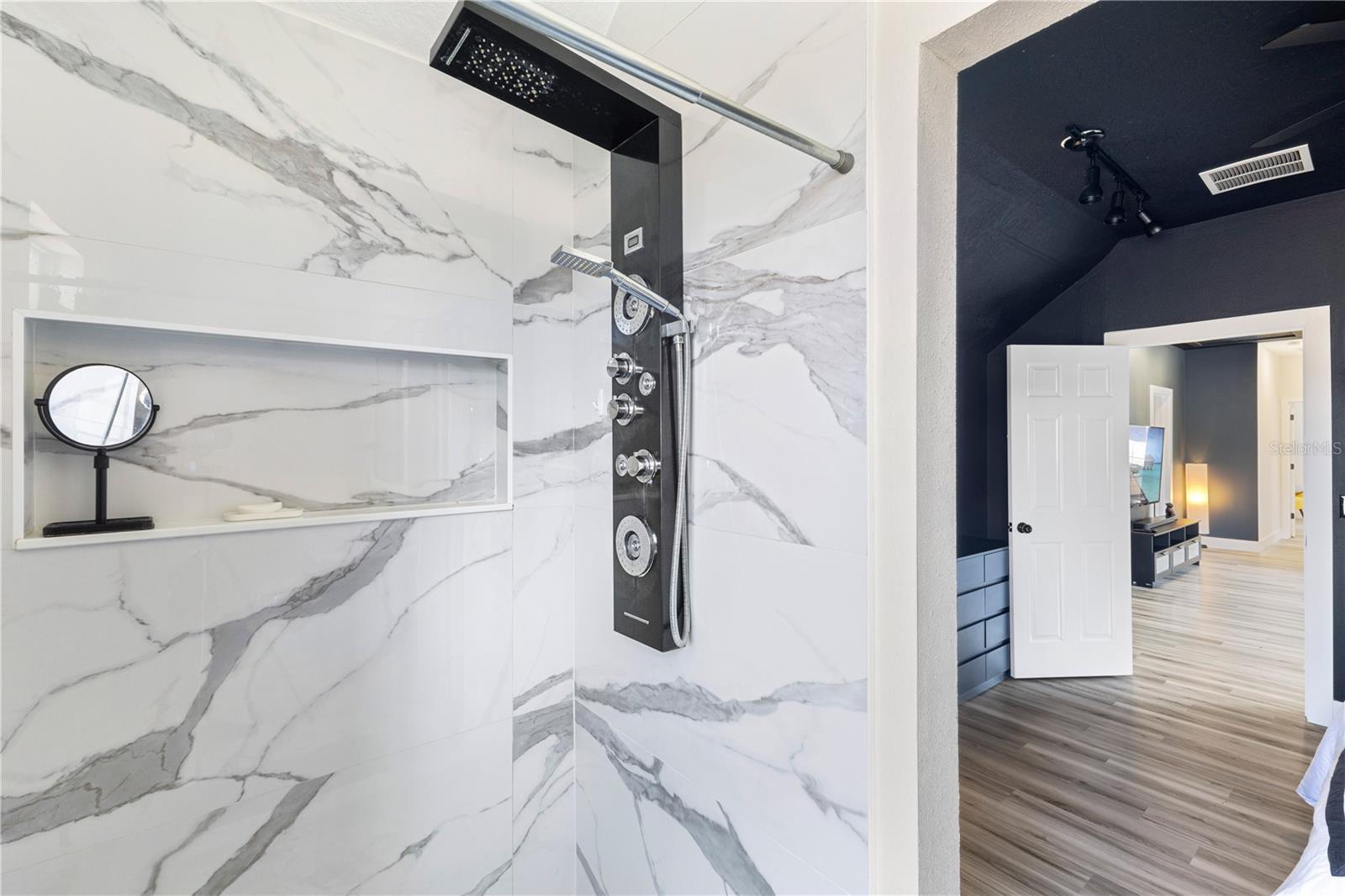 11342 S CAMDEN COMMONS DR