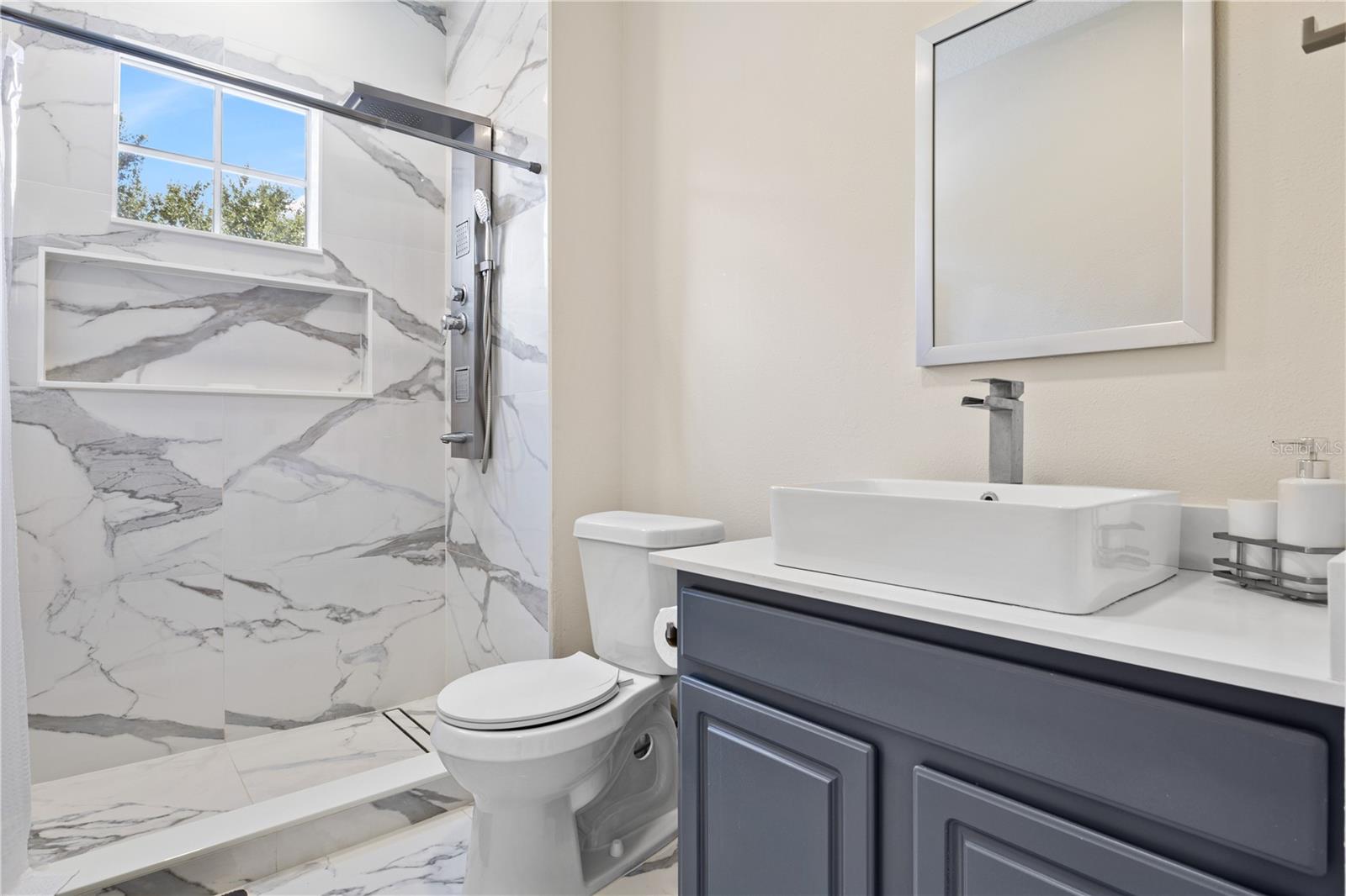 11342 S CAMDEN COMMONS DR