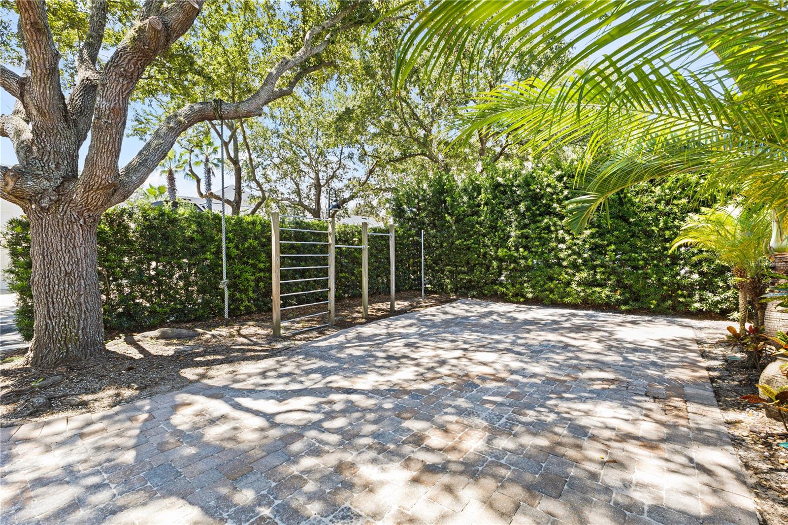 11342 S CAMDEN COMMONS DR