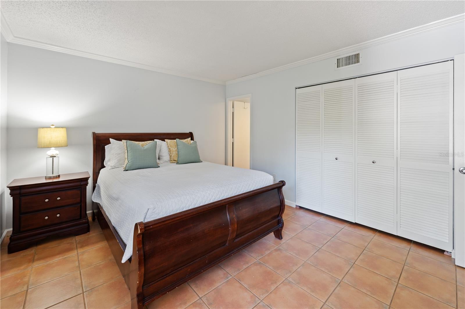 4574 RINGWOOD MEADOW #4