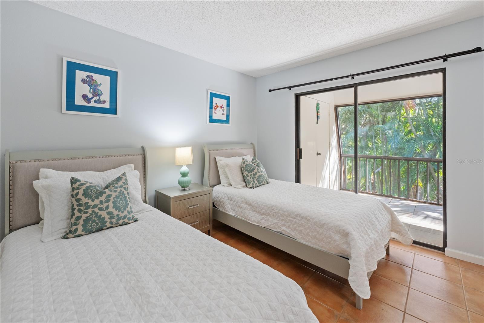 4574 RINGWOOD MEADOW #4