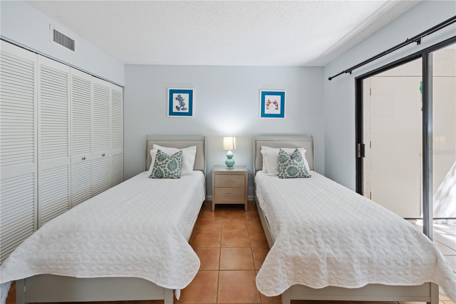 4574 RINGWOOD MEADOW #4