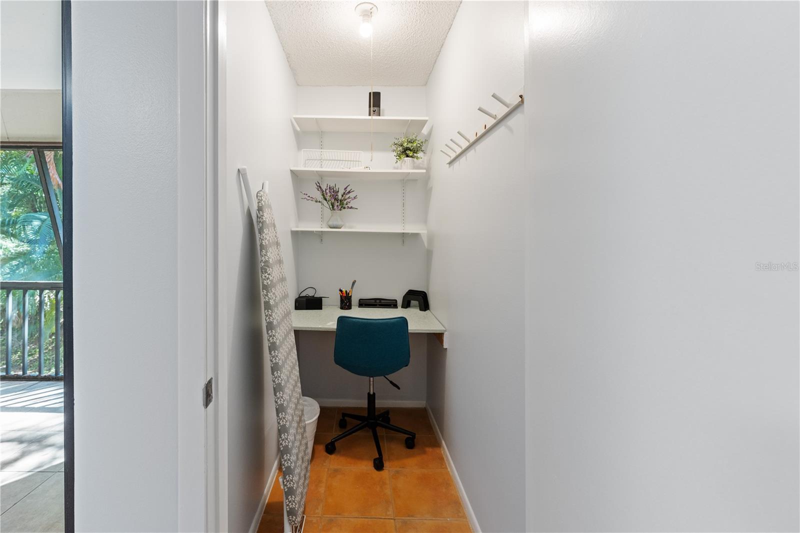 4574 RINGWOOD MEADOW #4