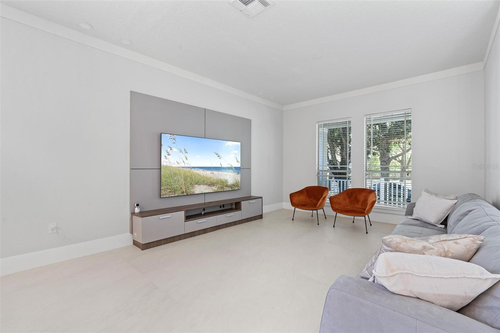 11952 CAMDEN PARK DR