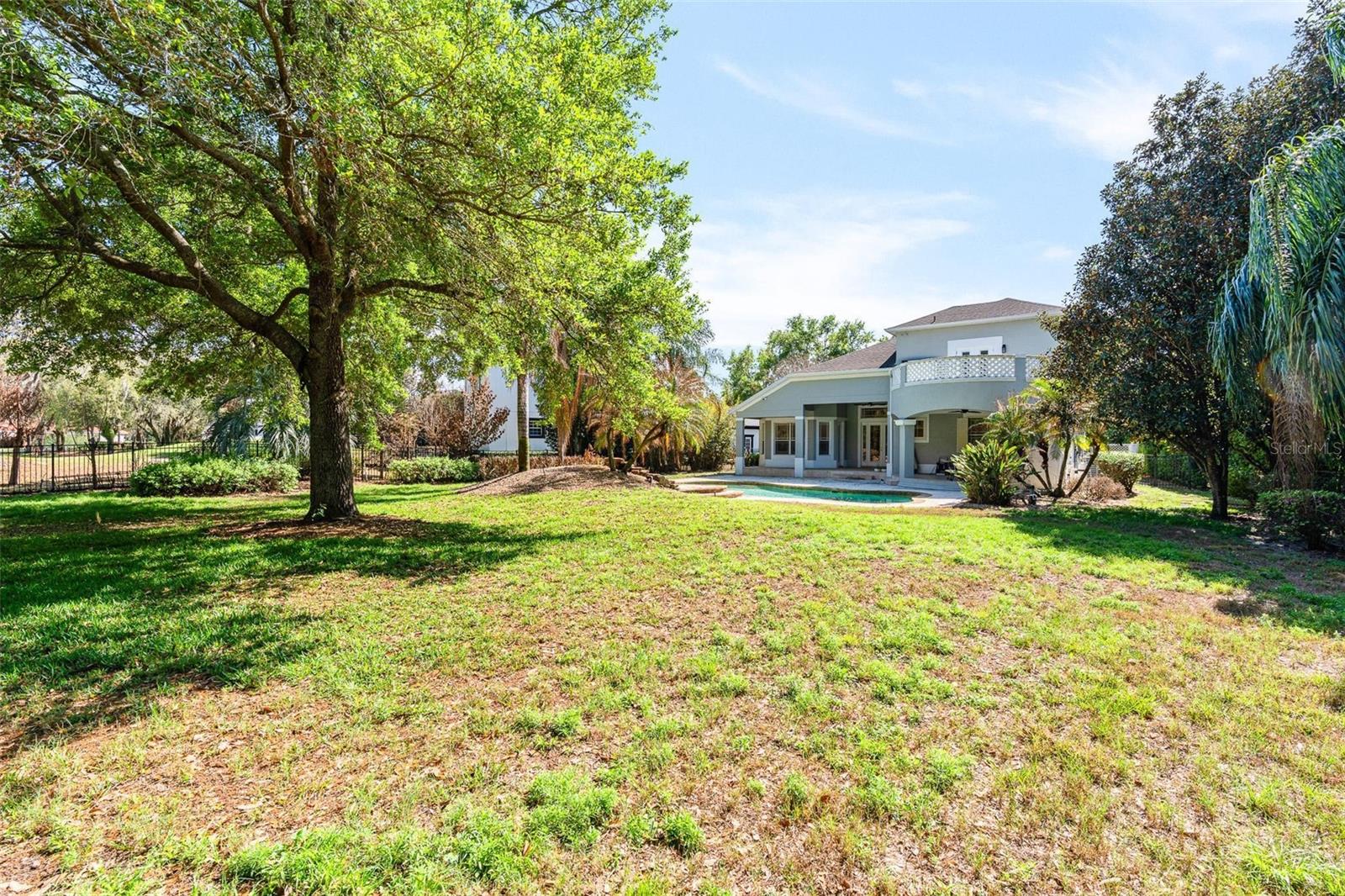 11952 CAMDEN PARK DR