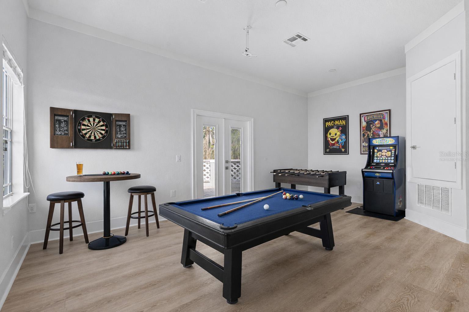 11952 CAMDEN PARK DR