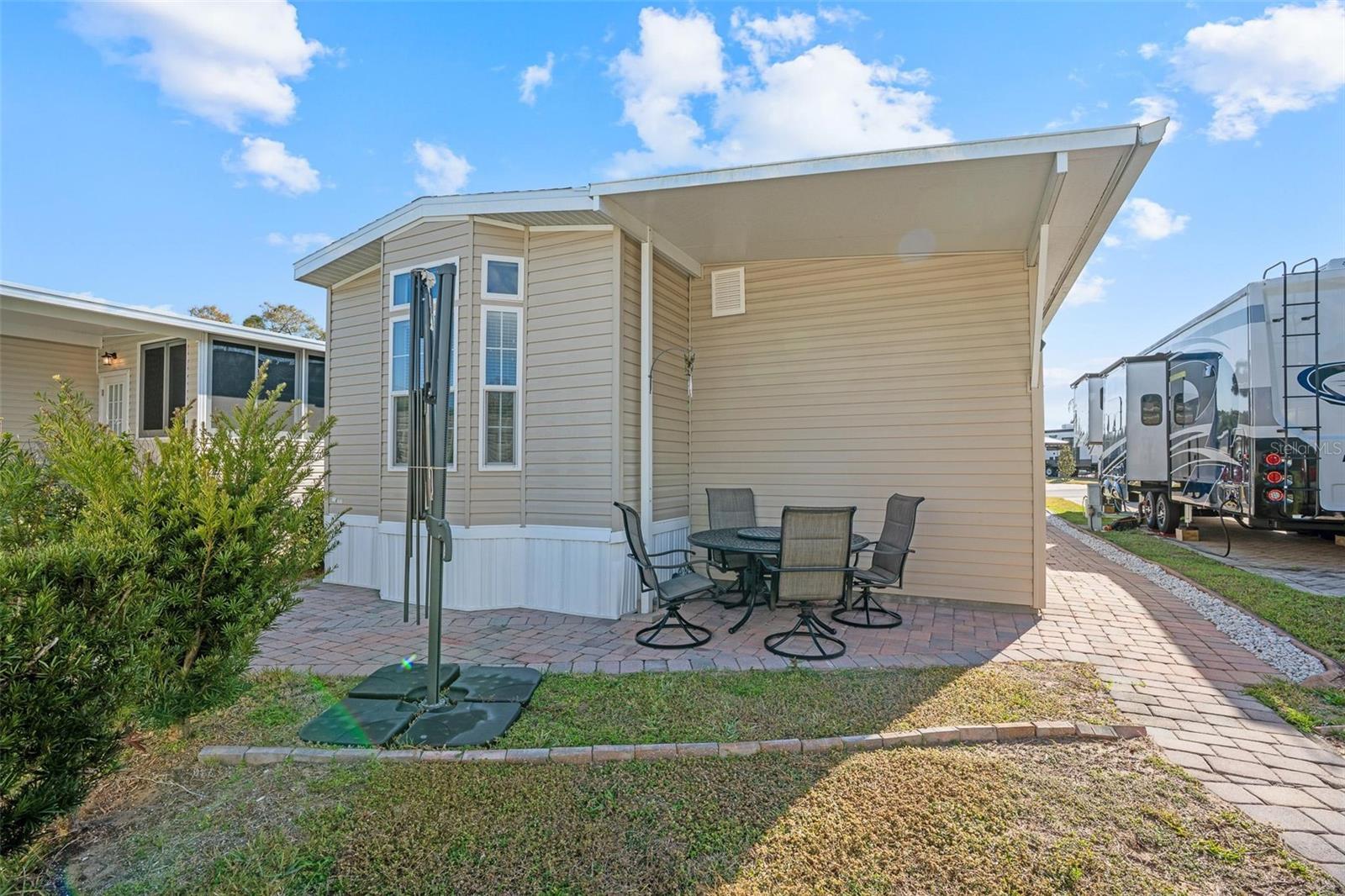 2411 CITRUS TREE RD