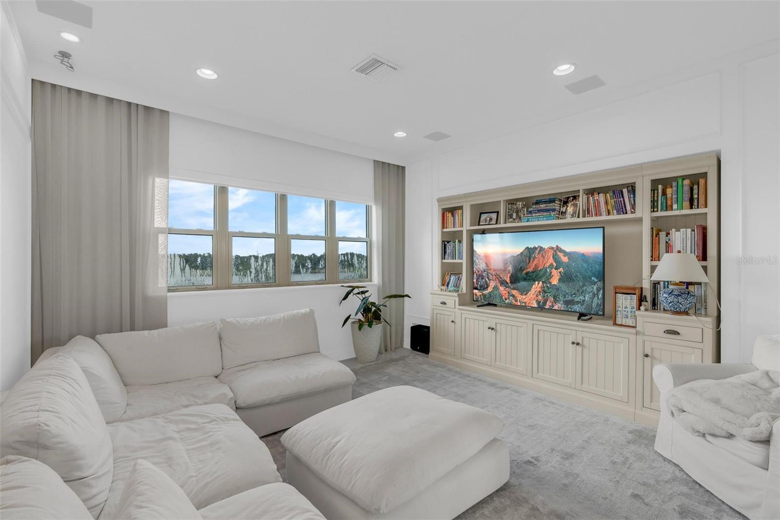 15675 PANTHER LAKE DR