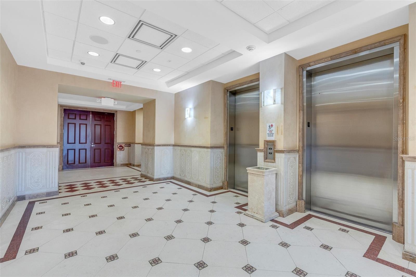2295 S HIAWASSEE RD S #316