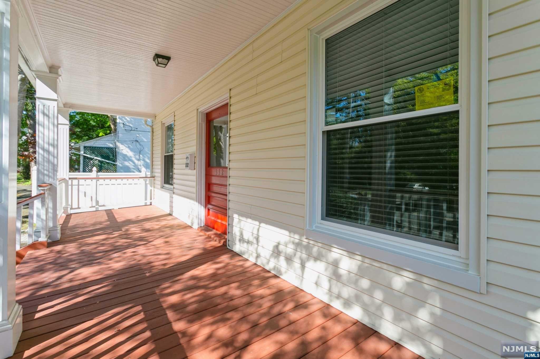 332 Dock Road 1