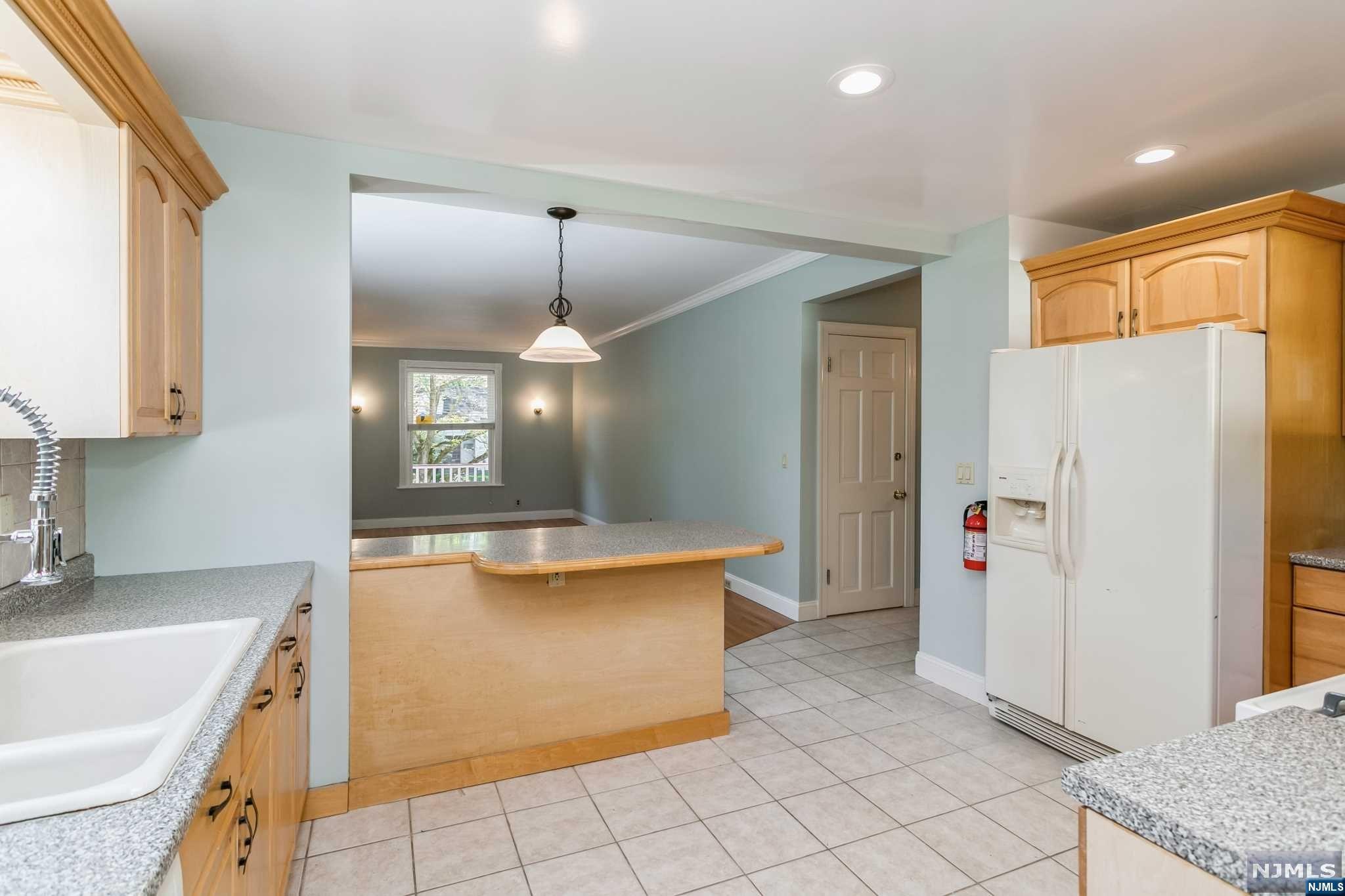 332 Dock Road 1