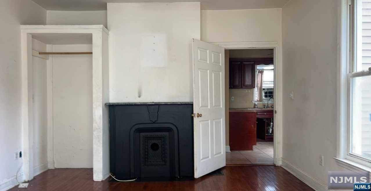 46 Cottage Place