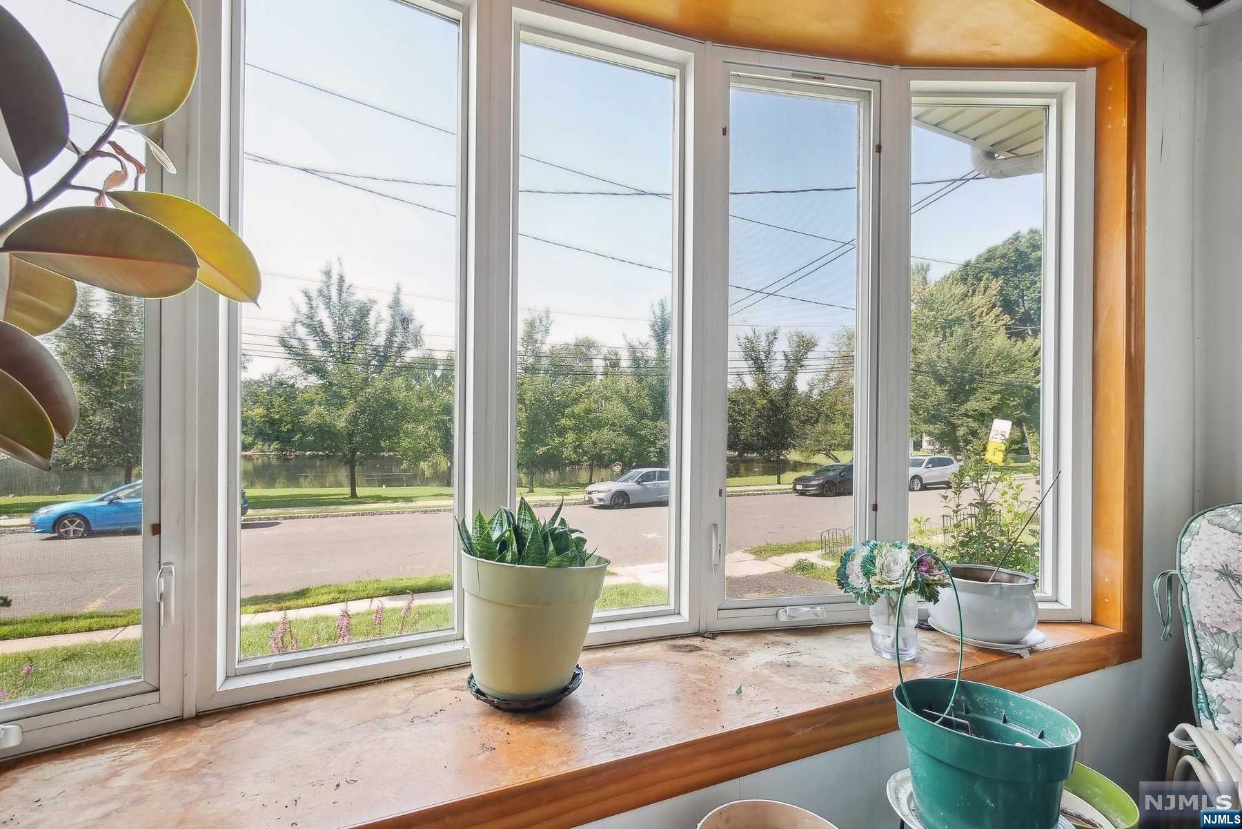 155 East Sheffield Avenue