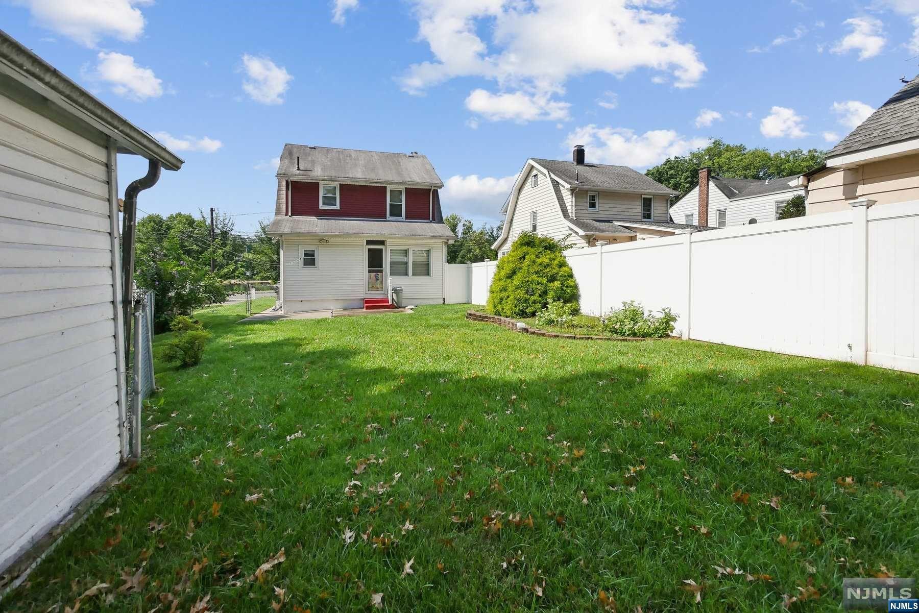 155 East Sheffield Avenue