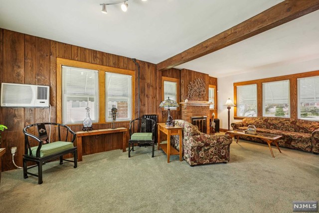 1157 Katherine Street